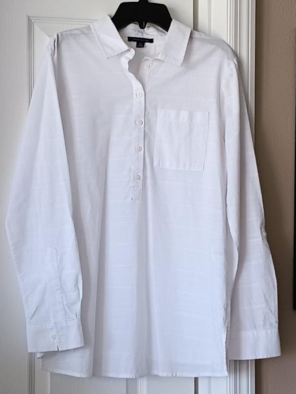 Womens Shirt White Collared Long Sleeve 6 Button Placket Front